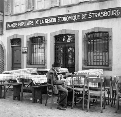 Robert Häusser: Oberehnheim/Elsass, Einsamer Gast, 1963
